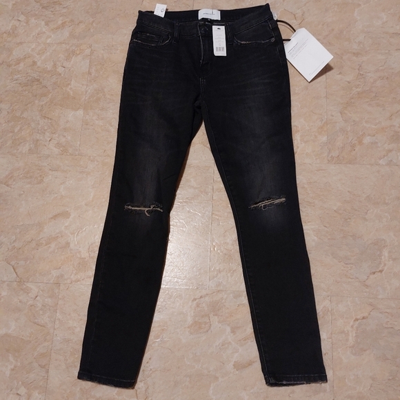 Current  Elliott the stiletto jeans bnwt size 26 - Picture 2 of 8